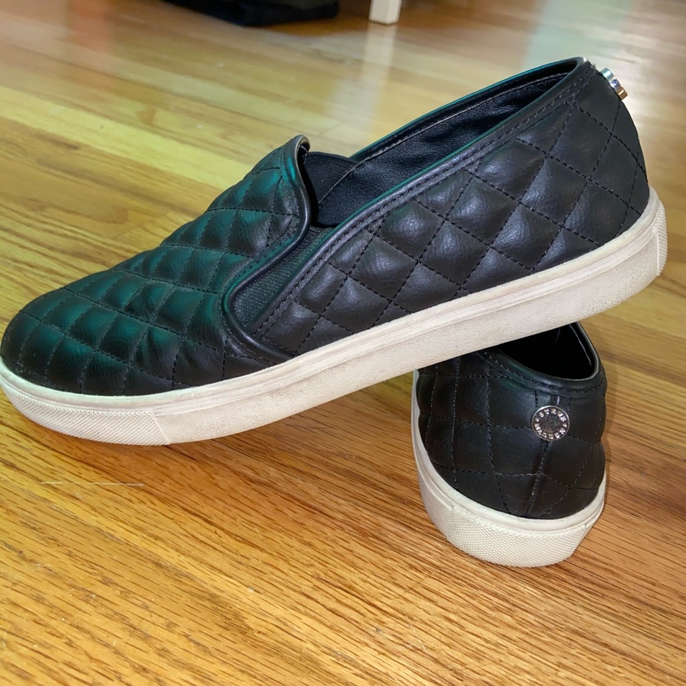 Steve Madden Ecentriq Slip Ons